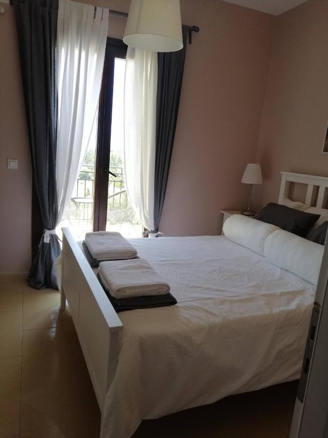 Villa Clio Manganos ภายนอก รูปภาพ